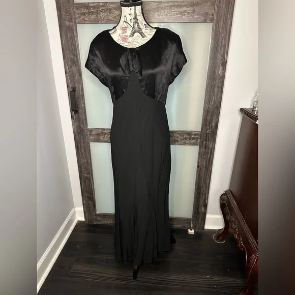 carole little maxi dress CaroleLittle NWT Black Long Velvet Overlay Wrap Maxi Dress